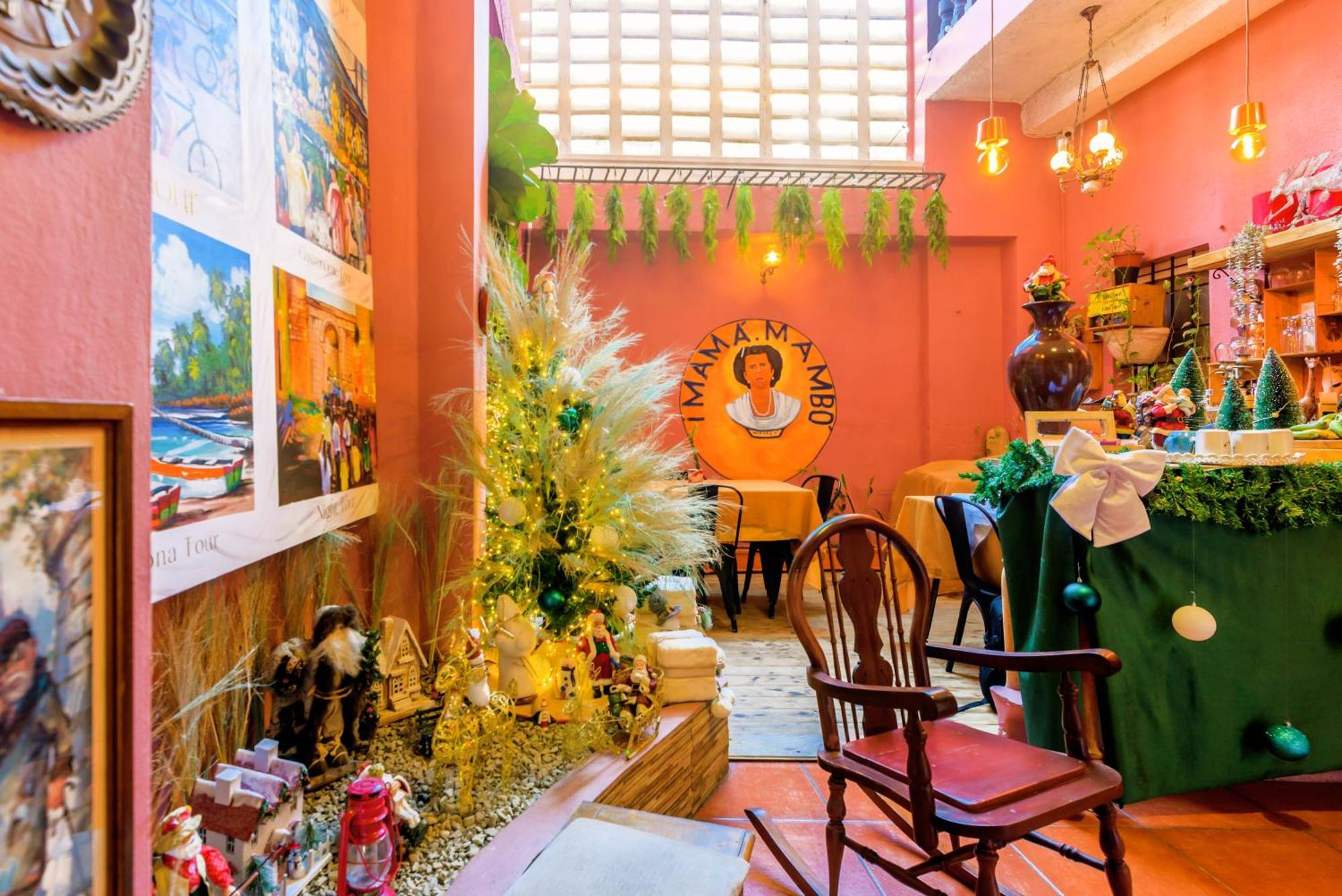 Hostal Mama Mambo - Zona Colonial Santo Domingo Exterior photo